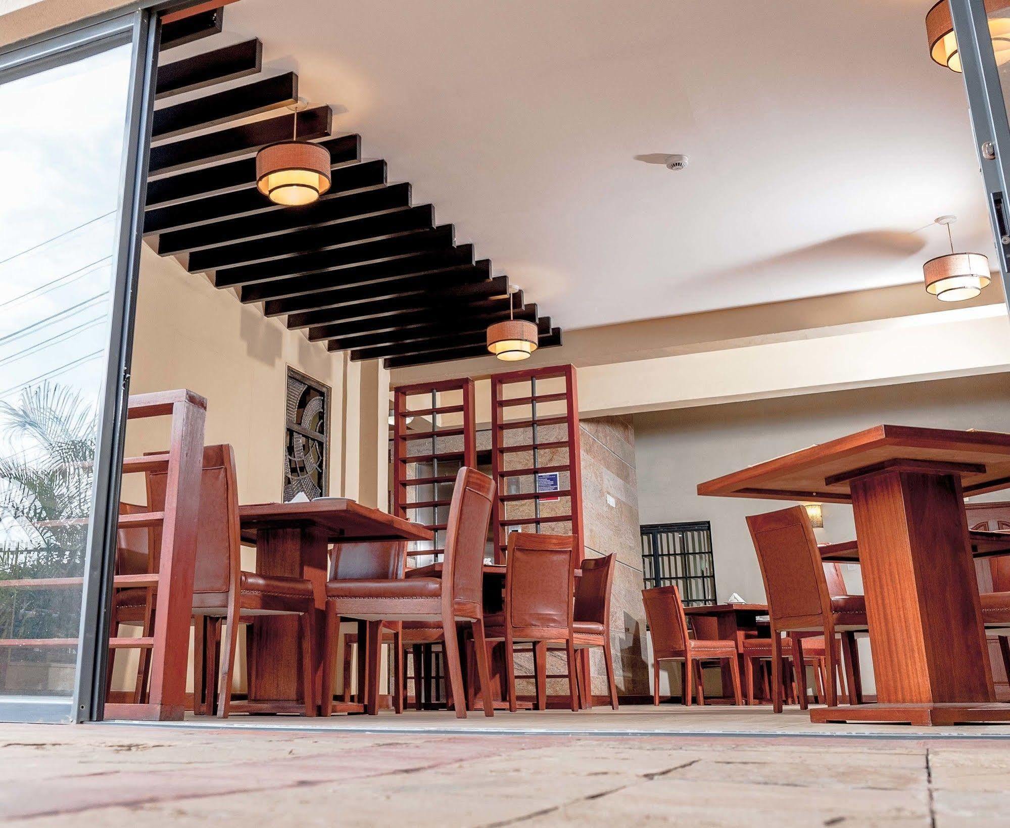 Mvuli Suites Ναϊρόμπι Εξωτερικό φωτογραφία